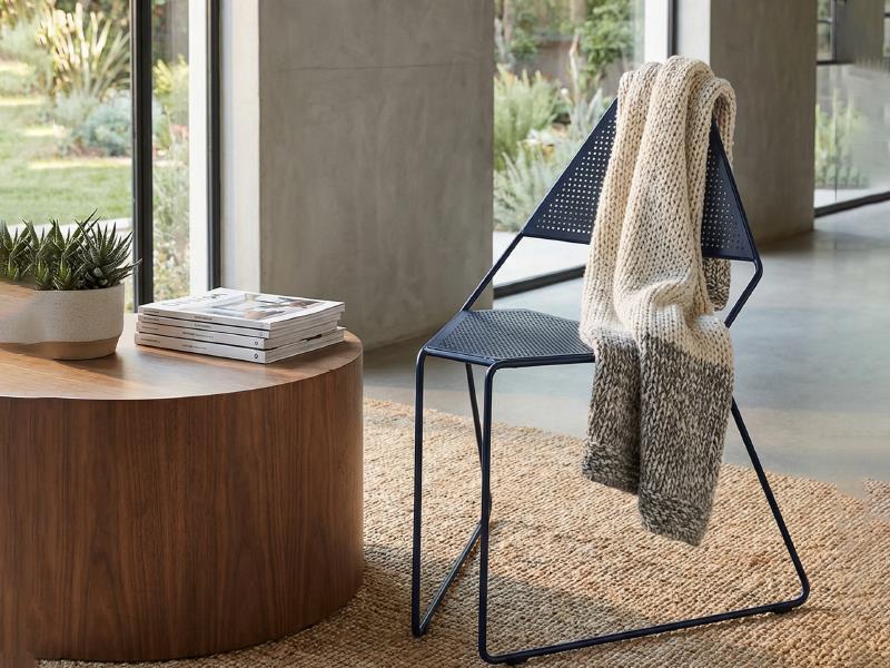 Delta Chair