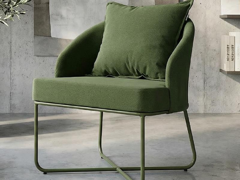 Gliss Armchair