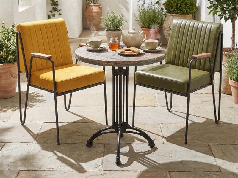 Mono Armchair