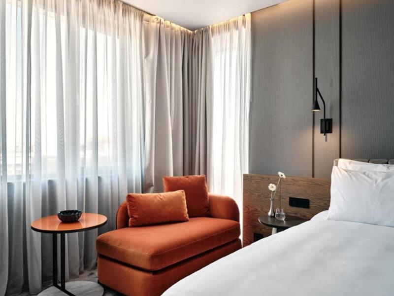Crown Plaza Otel Sofya / Bulgaristan