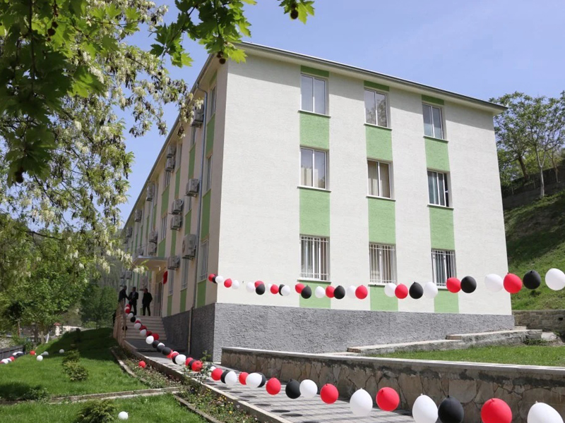 Arnavutluk Öğrenci Yurdu Tiran